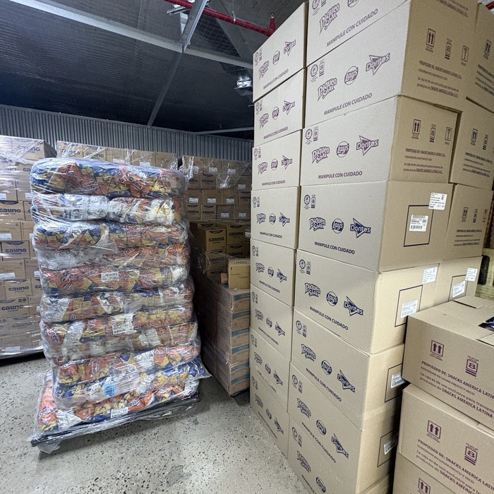 Productos paletizados y envueltos para exportacion